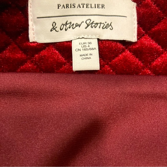 Paris Atelier Burgundy Quilted Velour Mini Skirt - Size 4 - Picture 5 of 8